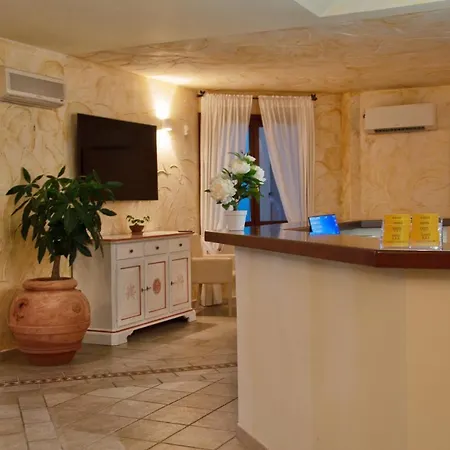 Trinità Dei Corsari Hotel 3*