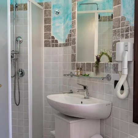 호텔 Trinita Dei Corsari 토레 데이 코르사리