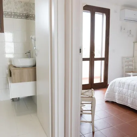 Hotel Trinità Dei Corsari