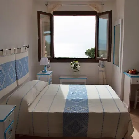 Hotel Trinita Dei Corsari 3*
