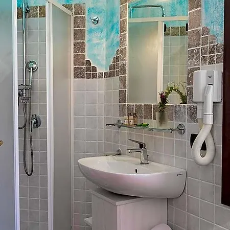Trinità Dei Corsari Hotel 3*